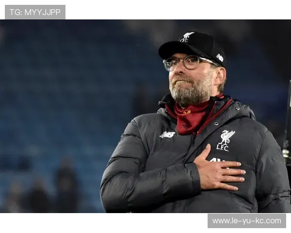 黑山球星萨维奇的英超进化史：从中场新星到热刺的关键角色