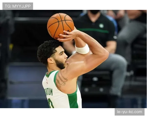 库里三分大赛再封王