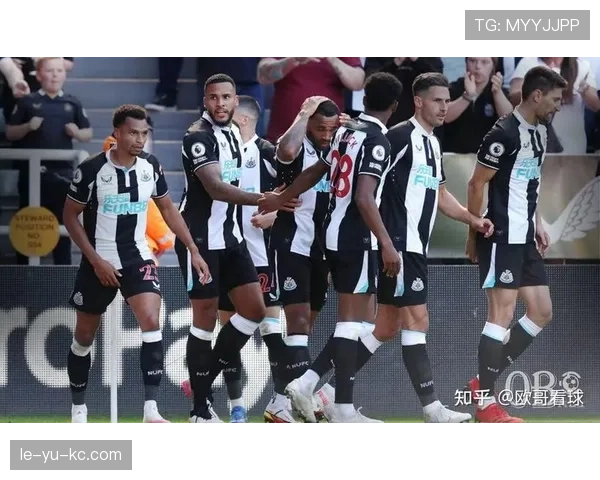 纽卡斯尔主场迎战曼联，关键一役或将决定欧冠席位归属