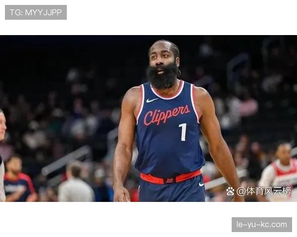 赖斯：稳固防守成制胜关键，状态出色引关注