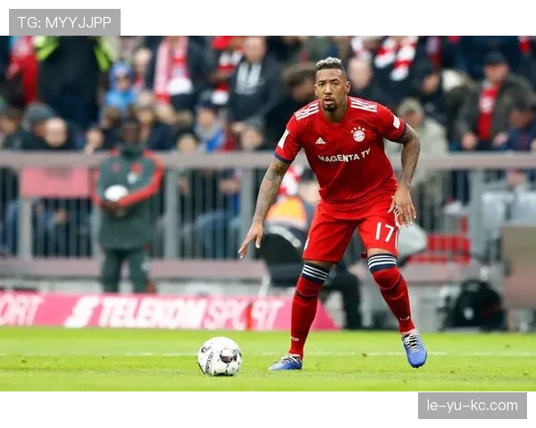 博阿滕所在球队阵容深度分析：后防核心地位稳固，轮换配置有待加强