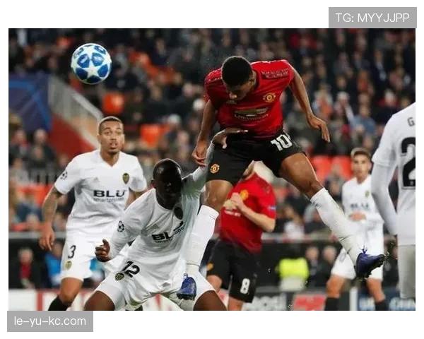 莱奥 vs 拉什福德:爆点边锋的进攻效率对比 莱奥 vs 拉什福德:爆点边锋的进攻效率对比